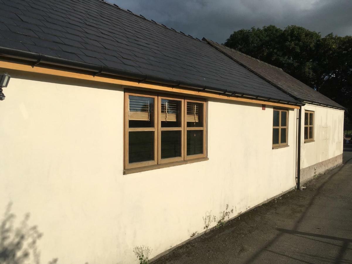 Maesbury Riverside Oswestry Exterior foto